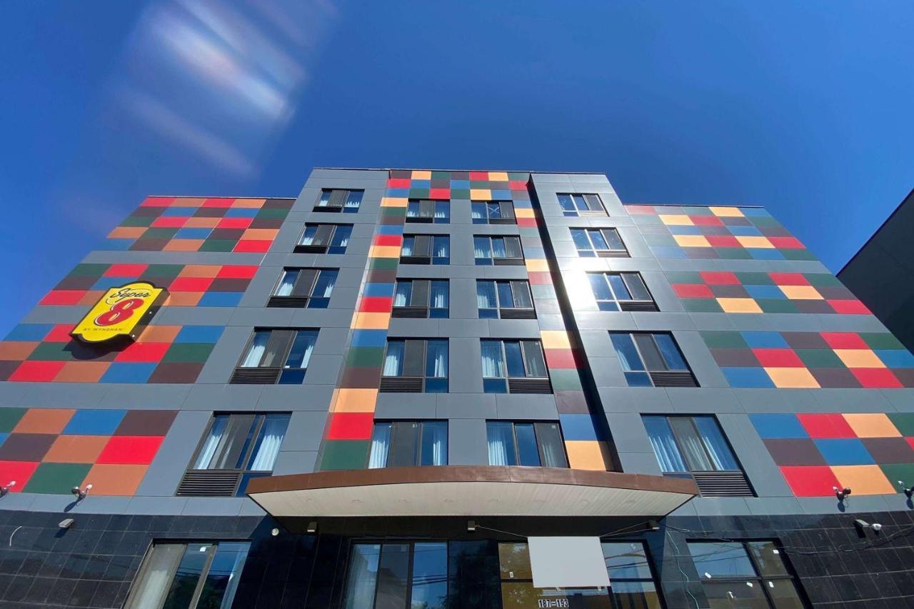 纽约 Super 8 By Wyndham Brooklyn Williamsburg酒店 外观 照片