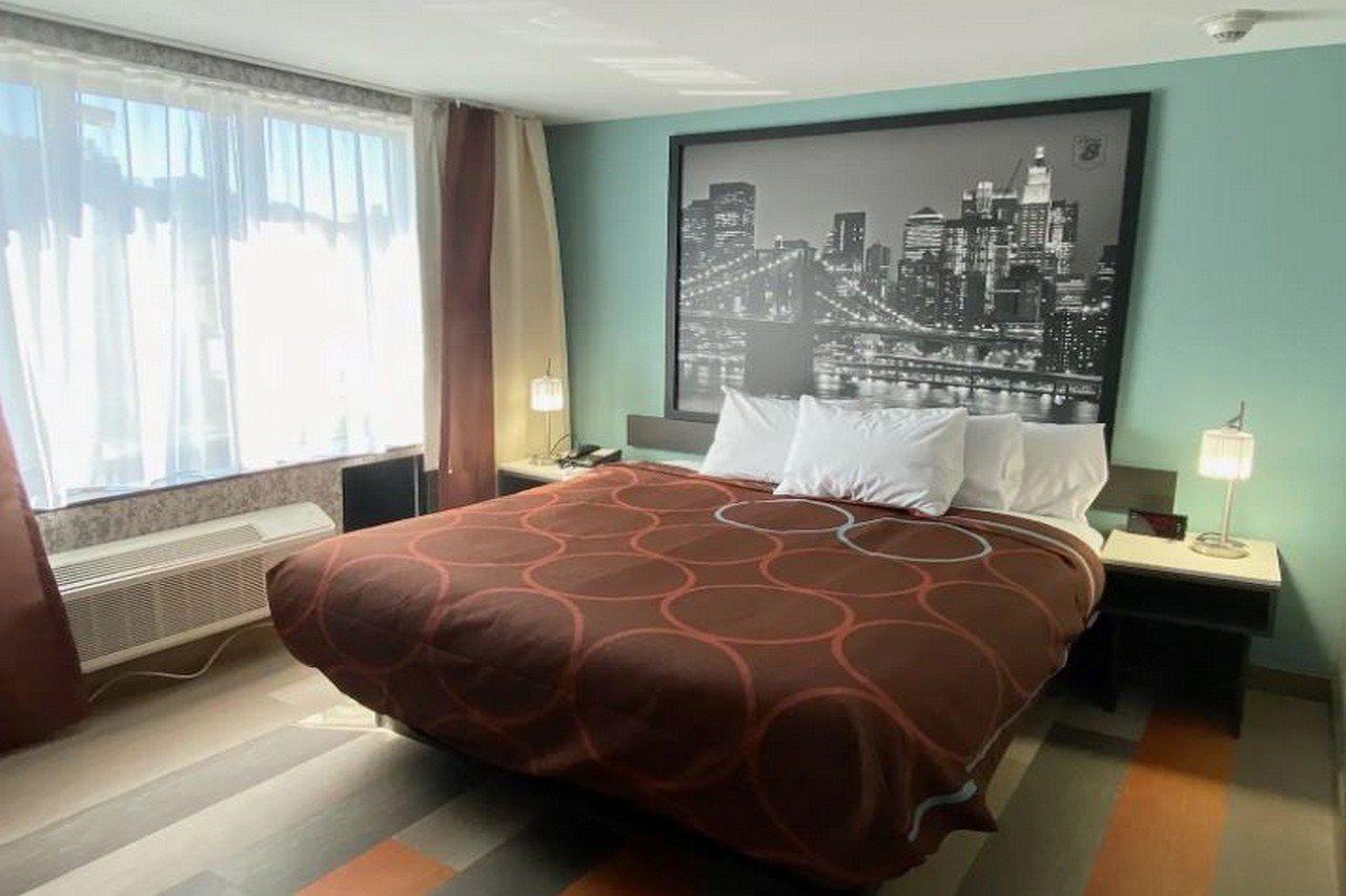 纽约 Super 8 By Wyndham Brooklyn Williamsburg酒店 外观 照片