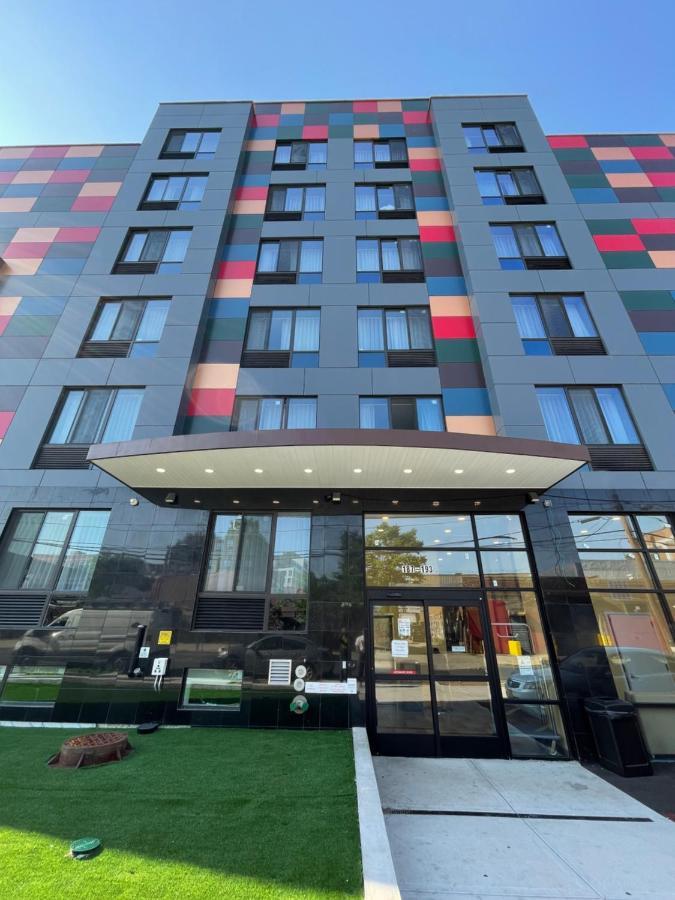 纽约 Super 8 By Wyndham Brooklyn Williamsburg酒店 外观 照片